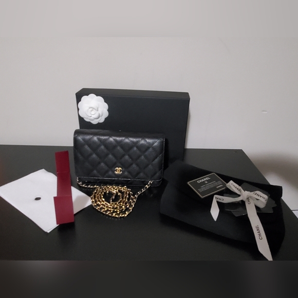 Chanel Wallet On Chain - Picture 2 of 10